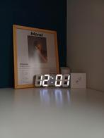 Witte LED Klok met Datum, Ophalen of Verzenden, Nieuw, Digitaal, Wekker of Tafelklok