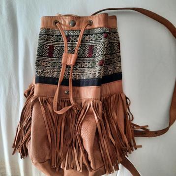 Leren Kiboots tas met kelim tapijt. beschikbaar voor biedingen