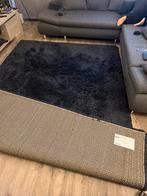 Donkerblauw hoogpolig vloerkleed 200x300cm (IKEA), Ophalen, Blauw, 200 cm of meer, Zo goed als nieuw