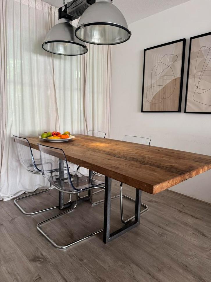Robuuste oud eiken eettafel, Huis en Inrichting, Tafels | Eettafels, Zo goed als nieuw, 50 tot 100 cm, 200 cm of meer, Vijf personen of meer