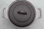 Made In France STAUB? gietijzer pan met deksel 20 cm (G83), Huis en Inrichting, Keuken | Potten en Pannen, Gebruikt, Gietijzer