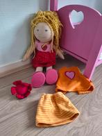 Haba Zachte Pop Nele met extra Kleding, Ophalen of Verzenden, Gebruikt, Babypop