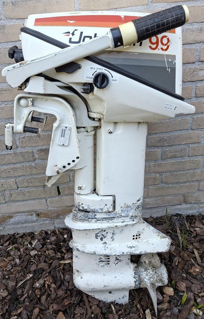 Johnson 10 PK 2 takt kortstaart buitenboordmotor, Watersport en Boten, Buiten- en Binnenboordmotoren, Gebruikt, Benzine, Buitenboordmotor