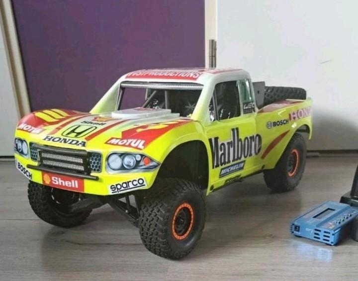 Traxxas udr 1/7 beest, Hobby en Vrije tijd, Modelbouw | Radiografisch | Auto's, Zo goed als nieuw, Auto offroad, Elektro, RTR (Ready to Run)