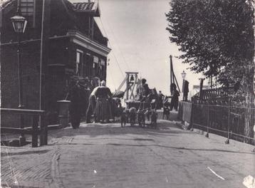 Grote foto, 24 / 18 cm Volendam/ Edam, Hondenkar beschikbaar voor biedingen