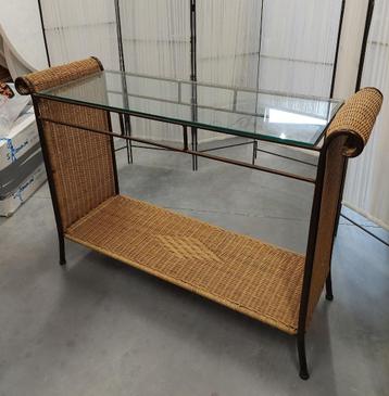 side table - room devider - tafel beschikbaar voor biedingen