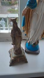 Mariabeeldje met marmer voetje 16 cm hoog, Antiek en Kunst, Antiek | Religie, Verzenden