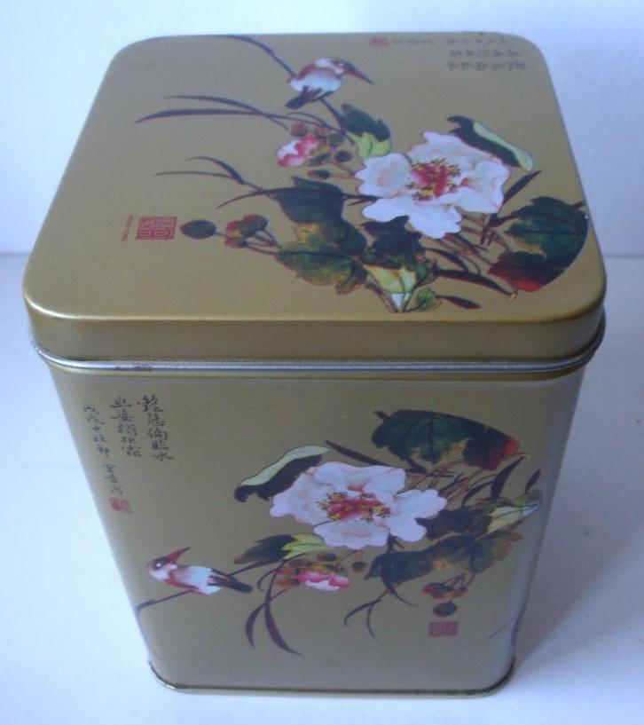 Blik voor thee met Jasmijnbloemen en een vogeltje, Hong Kong, Verzamelen, Blikken, Zo goed als nieuw, Thee, Ophalen of Verzenden