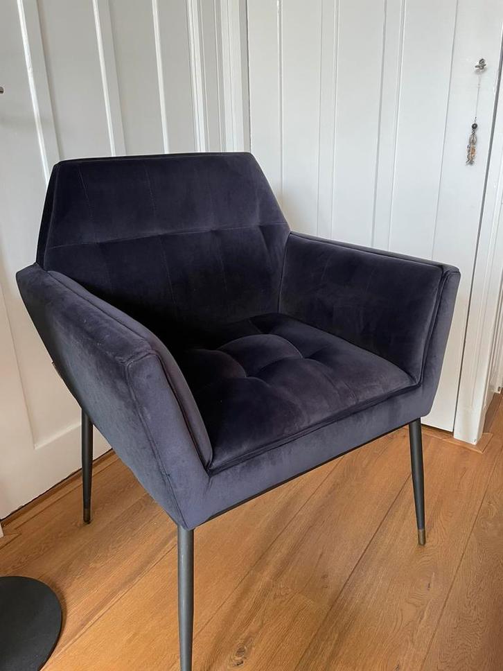 Dutchbone Kate stoel, zwart velvet in goede staat, Huis en Inrichting, Fauteuils, Zo goed als nieuw, Stof, 50 tot 75 cm, Minder dan 75 cm