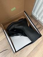 Kisten/ Laarzen, Kleding | Dames, Schoenen, Hoge laarzen, Zwart, Ophalen of Verzenden, Zo goed als nieuw