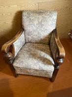 Oude fauteuil, Ophalen, Hout, Gebruikt, 75 tot 100 cm