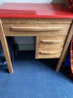 rood retro vintage houten (kinder) bureautje, Gebruikt, Ophalen