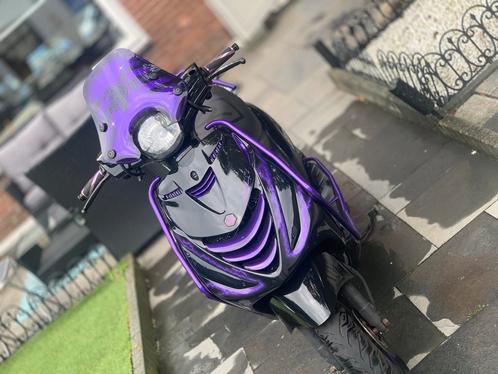 Te ruil tegen 50cc runner of quartz 50cc, Fietsen en Brommers, Scooters | Piaggio, Zo goed als nieuw, Overige modellen, Ophalen
