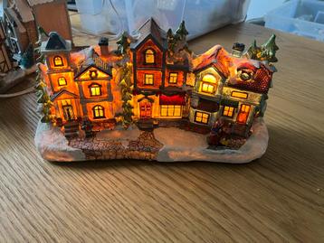 Kersthuisjes met verlichting - Diverse maten beschikbaar voor biedingen