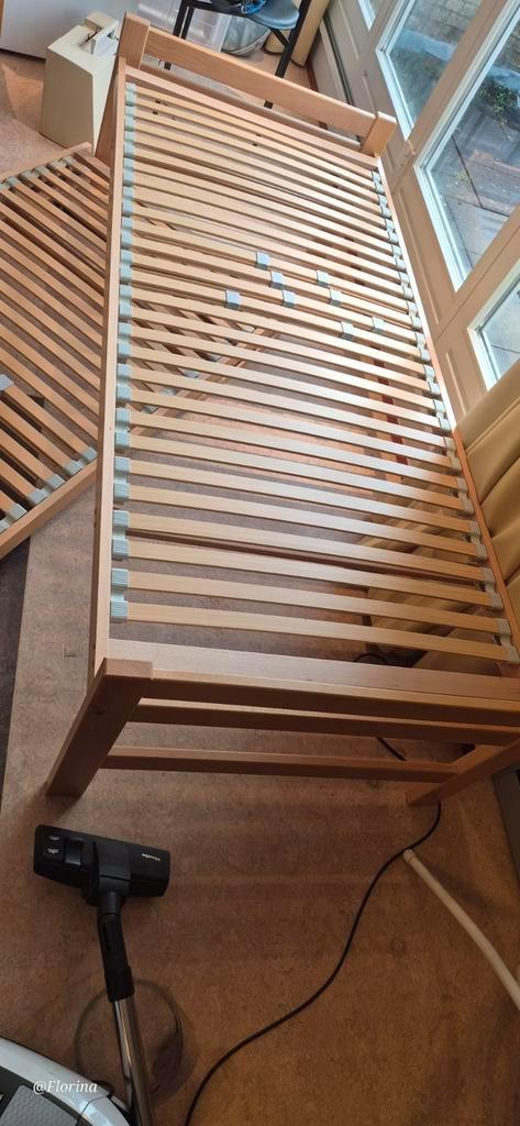 twee losse bedden 90x200 - Ideaal voor logees!, Huis en Inrichting, Slaapkamer | Bedden, Zo goed als nieuw, Eenpersoons, 90 cm