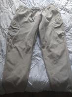 Beige Nike trainings pak met ritszak en capuchon, Beige, Ophalen of Verzenden, Zo goed als nieuw, Algemeen