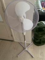 Zo goed als nieuwe statiefventilator - 4 standen, Ophalen of Verzenden, Zo goed als nieuw, Statiefventilator