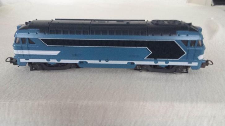 Lima trein set loc en reizigers wagens, Hobby en Vrije tijd, Modeltreinen | H0, Gebruikt, Treinset, Gelijkstroom, Lima, Ophalen of Verzenden