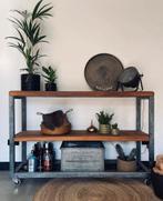 Industriële kast/sidetable, Huis en Inrichting, Tafels | Sidetables, Ophalen, Zo goed als nieuw, 25 tot 50 cm, Rechthoekig