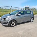 Chevrolet Aveo 1.2 5-DEURS 2012 Grijs NIEUWE APK, Auto's, Chevrolet, Stof, Aveo, 4 cilinders, 1039 kg