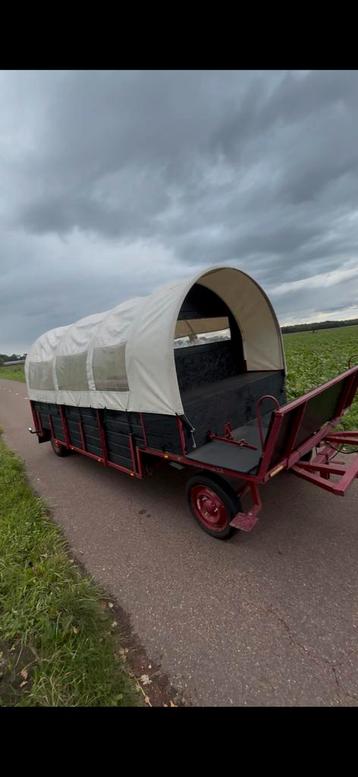 Huifkar 20pers. beschikbaar voor biedingen