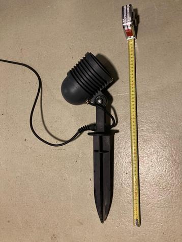 Halogeen Buitenlampen (2 stuks) beschikbaar voor biedingen