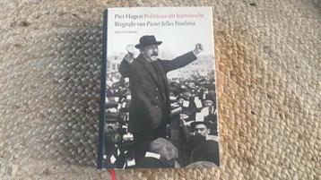 Piet Hagen - Politicus uit hartstocht beschikbaar voor biedingen