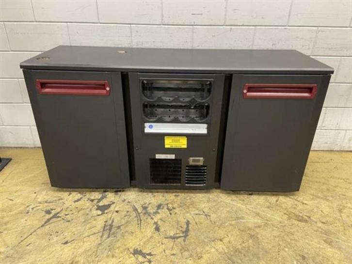 Barkoeling / koelkast 3 deurs te huur, Hobby en Vrije tijd, Feestartikelen | Verhuur, Zo goed als nieuw, Overige, Ophalen