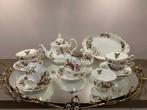 Royal Albert,Winter Garden,theeservies,Kerst,Christmas, Antiek en Kunst, Verzenden