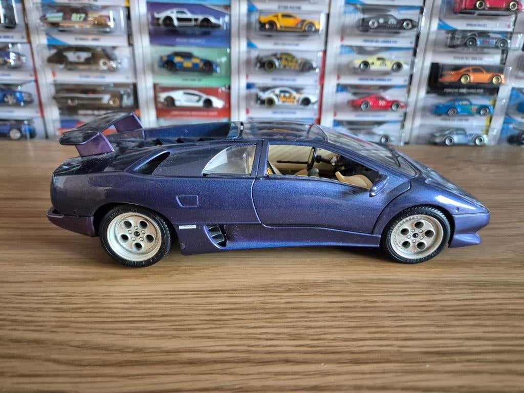Lamborghini Diablo 1:18 Bburago wiel lam, Hobby en Vrije tijd, Modelauto's | 1:18, Ophalen of Verzenden, Gebruikt, Auto, Bburago