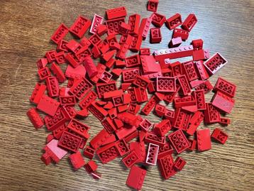 Lot LEGO 125 rode dakpannen slopes straight en inverted beschikbaar voor biedingen