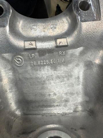 Maserati draagarmen en fusee stukken weers kanten beschikbaar voor biedingen