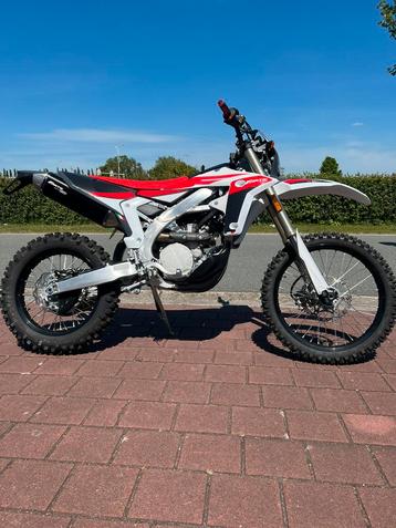 Fantic|XEF|250|nieuw|BTW|crossmotor|enduro| lees advertentie beschikbaar voor biedingen