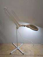 Daylight loeplamp, vergrootglas op statief., Ophalen, Zo goed als nieuw, Loeplamp