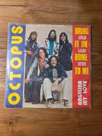 Octopus - Bring auld it on lang home syne to me, Gebruikt, 7 inch, Single, Ophalen of Verzenden