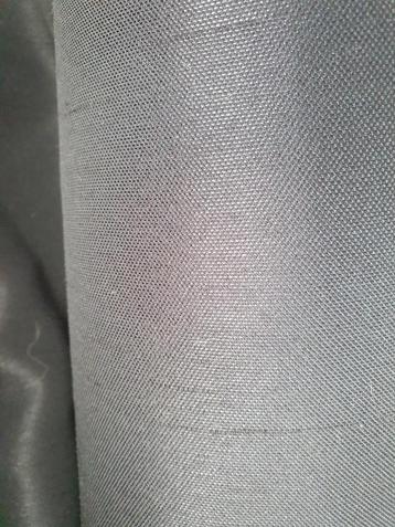 Zwarte verduisterende gordijnen, 2x 170 cm breed/250 cm lang beschikbaar voor biedingen