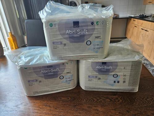 Drie Ongeopende Pakken Verschoonmatjes, Kinderen en Baby's, Overige Kinderen en Baby's, Nieuw, Ophalen of Verzenden