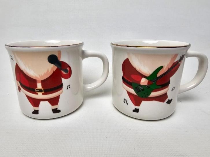 # 2 Kerstmokken - Zingende & Gitaar Kerstman, Diversen, Kerst, Gebruikt, Ophalen of Verzenden