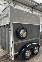 Mooie 2 paards Humbaur trailer, Ophalen, Gebruikt, 2-paards trailer