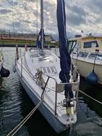 Balaton 27. Zeewaardig en vaarklaar., Ophalen, Gebruikt, Diesel, Tourjacht of Cruiser