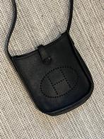 Hermès Evelyne tas, Sieraden, Tassen en Uiterlijk, Tassen | Damestassen, Ophalen of Verzenden, Zo goed als nieuw, Zwart, Schoudertasje