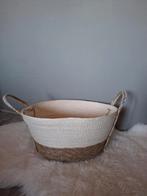 Mand, Huis en Inrichting, Woonaccessoires | Schalen en Manden, Ophalen of Verzenden, Rechthoekig, Riet