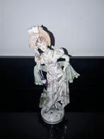 Antieke Sitzendorf porseleinen barok dame, Verzenden, Zo goed als nieuw, Porselein, Beeldje(s)