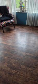 Quickstep laminaat ongeveer 30 m2, Huis en Inrichting, Stoffering | Vloerbedekking, Ophalen, Gebruikt, Bruin, 25 tot 50 m²