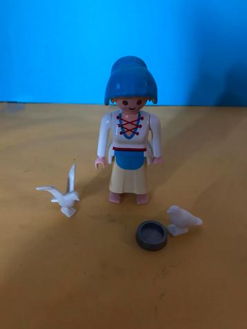 Playmobil Assepoester (het duivenvrouwtje). beschikbaar voor biedingen
