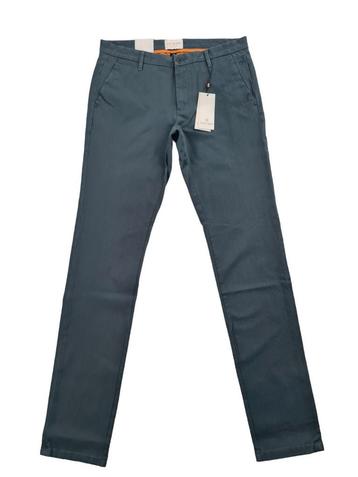 Cast Iron Riser Slim CHINO W31 L34 STRETCH JOD3134 NIEUW
 beschikbaar voor biedingen