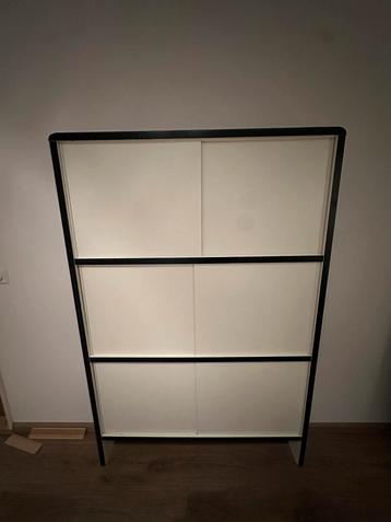 CD DVD Bluray Kast beschikbaar voor biedingen