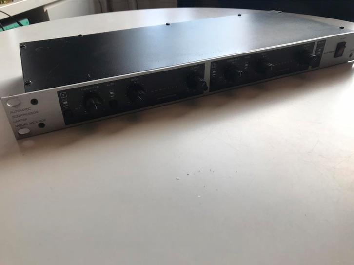 Behringer Autocom MDX-402 made in Germany, Muziek en Instrumenten, Effecten, Gebruikt, Compressor, Ophalen of Verzenden
