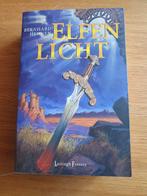 Elfenlicht Bernard Hennen, Ophalen of Verzenden, Gelezen