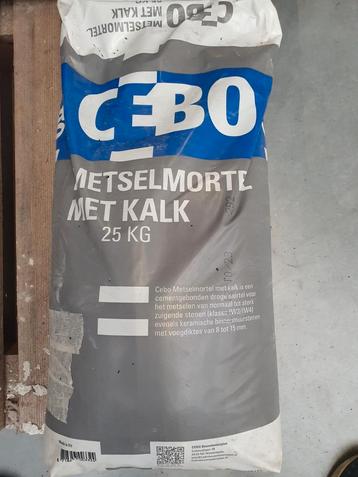 1 zak metselmortel met kalk - 25kg beschikbaar voor biedingen